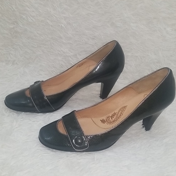 Sofft Greenish Black Heels Size 10 N - Picture 2 of 11
